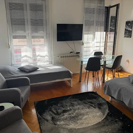 U Pasicevoj Novi Sad